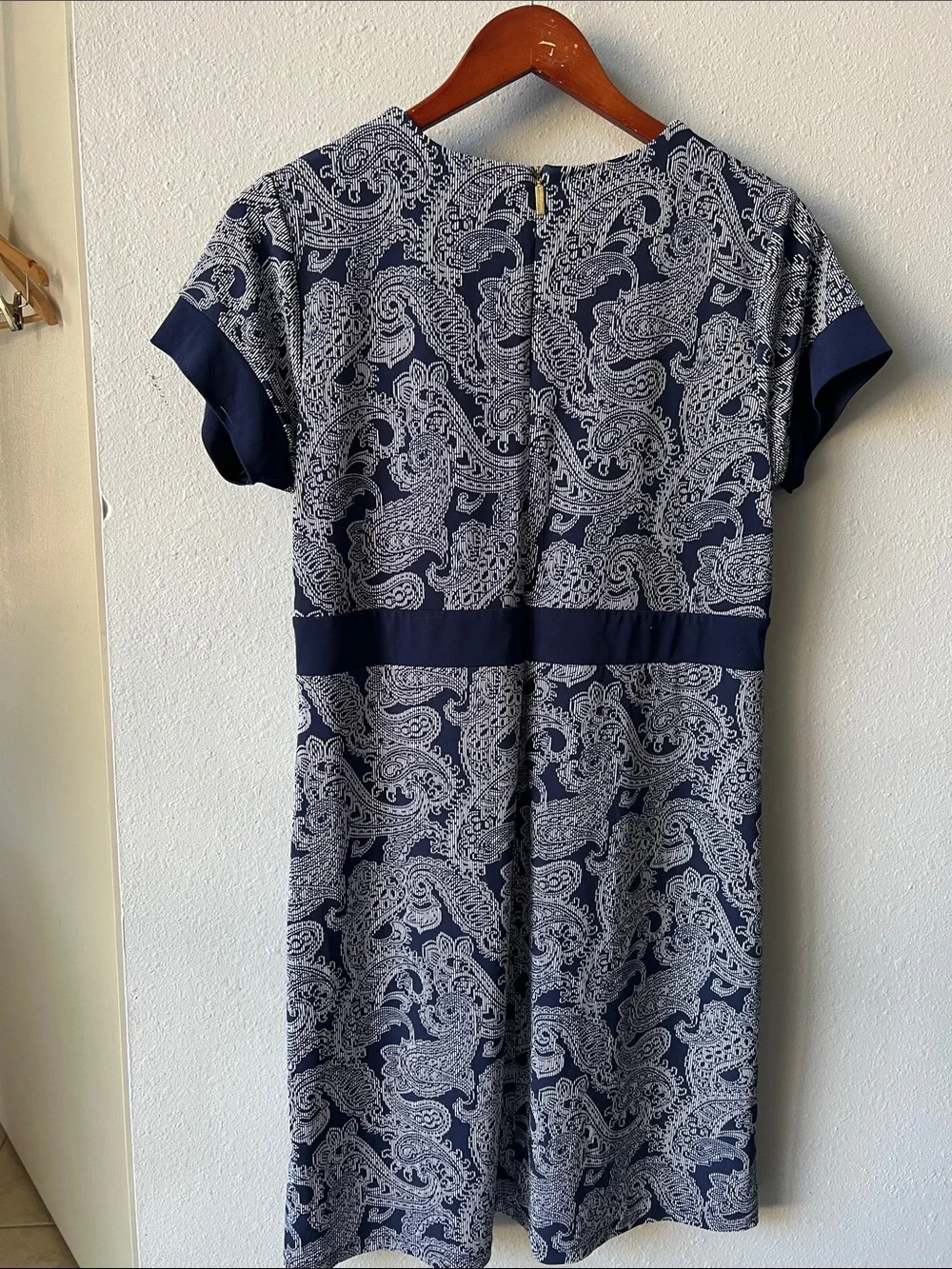 Michael Kors Navy and White Paisley Short Sleeve Dress